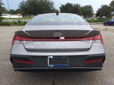 2024 Hyundai ELANTRA SEL