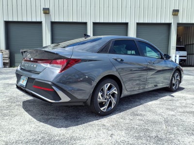 2025 Hyundai ELANTRA SEL Sport