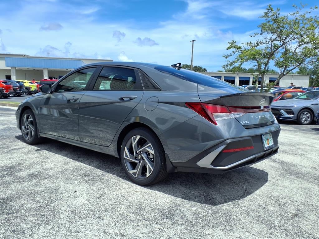 2025 Hyundai ELANTRA SEL Sport