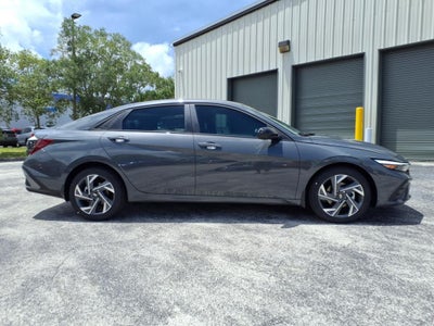 2025 Hyundai ELANTRA SEL Sport