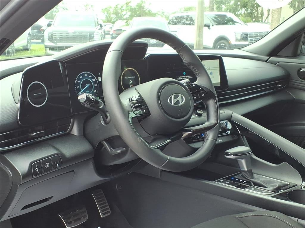 2025 Hyundai ELANTRA HYBRID SEL Sport