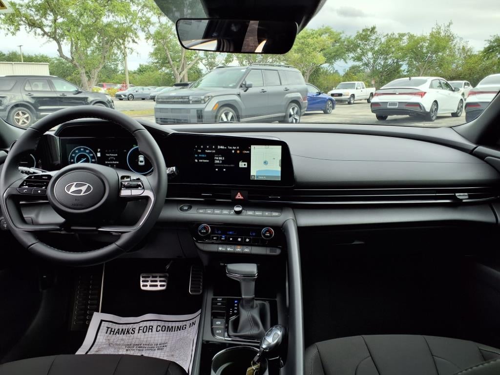 2025 Hyundai ELANTRA HYBRID SEL Sport