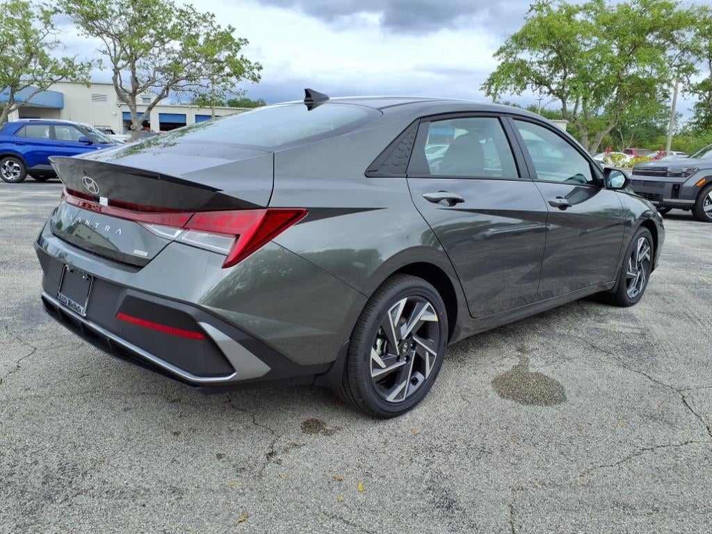 2025 Hyundai ELANTRA HYBRID SEL Sport