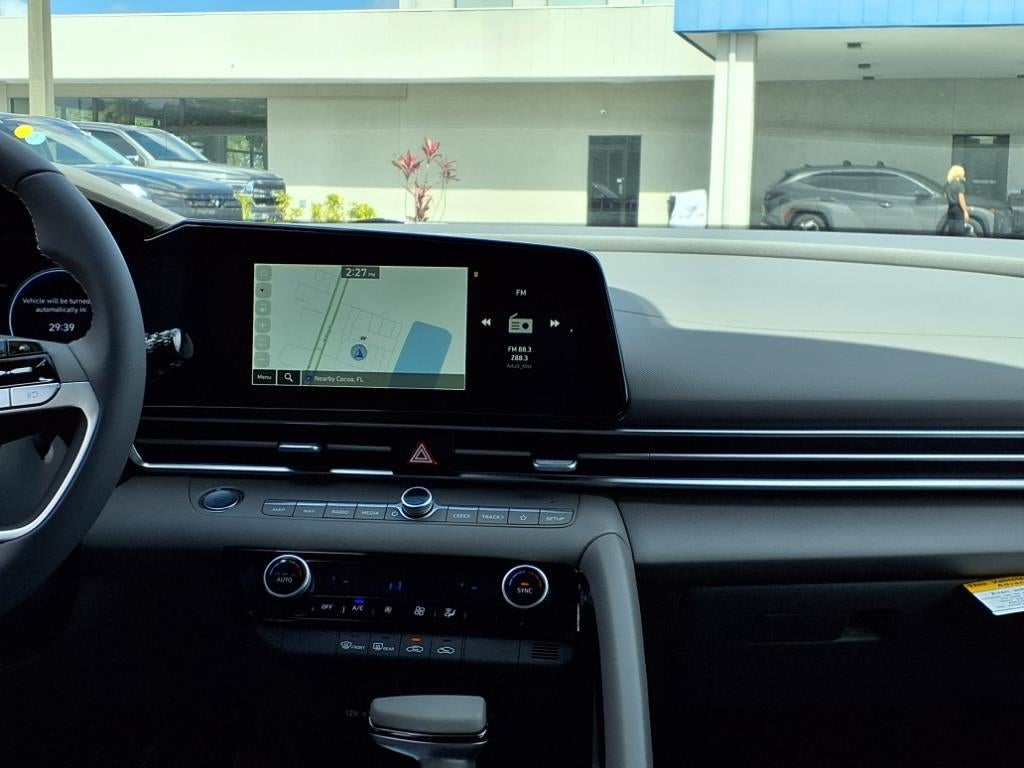 2025 Hyundai ELANTRA HYBRID SEL Sport