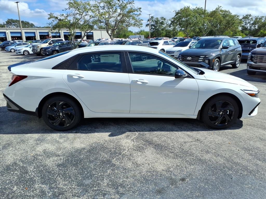 2026 Hyundai ELANTRA HYBRID SEL Sport