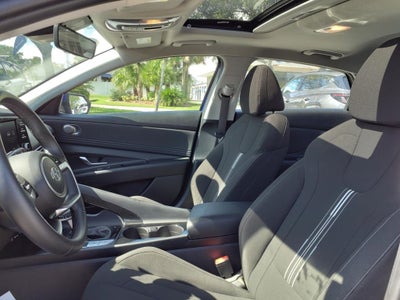 2021 Hyundai ELANTRA SEL