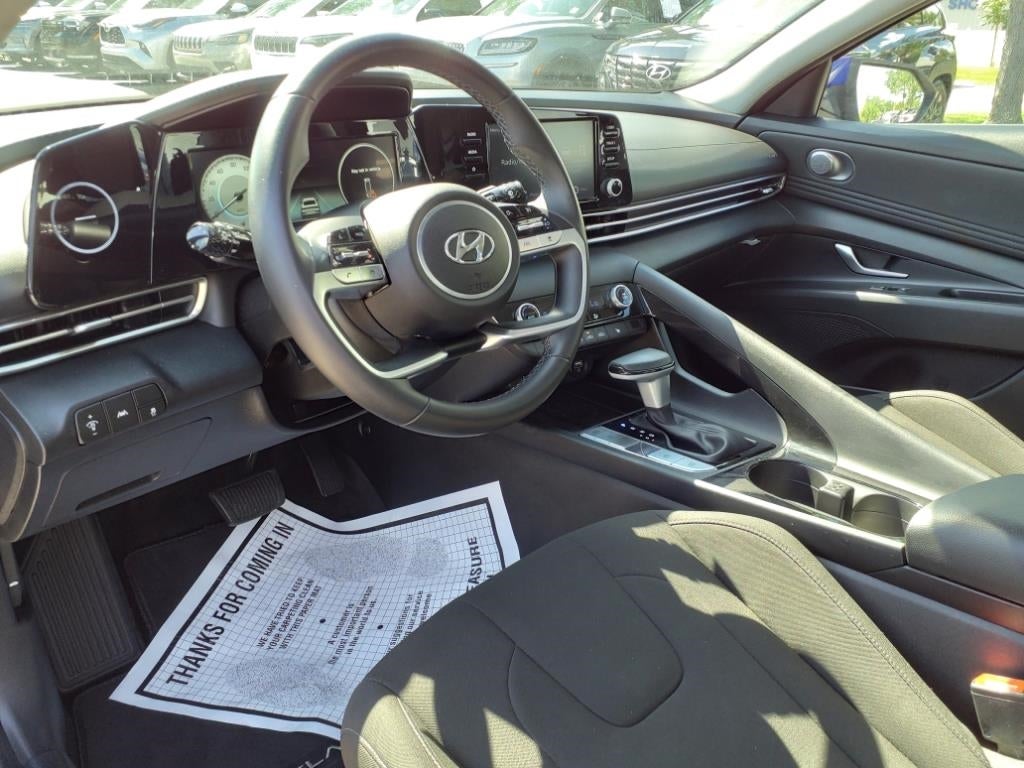 2021 Hyundai ELANTRA SEL