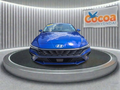 2025 Hyundai ELANTRA Limited