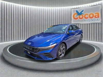 2025 Hyundai ELANTRA Limited