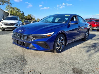 2025 Hyundai ELANTRA Limited
