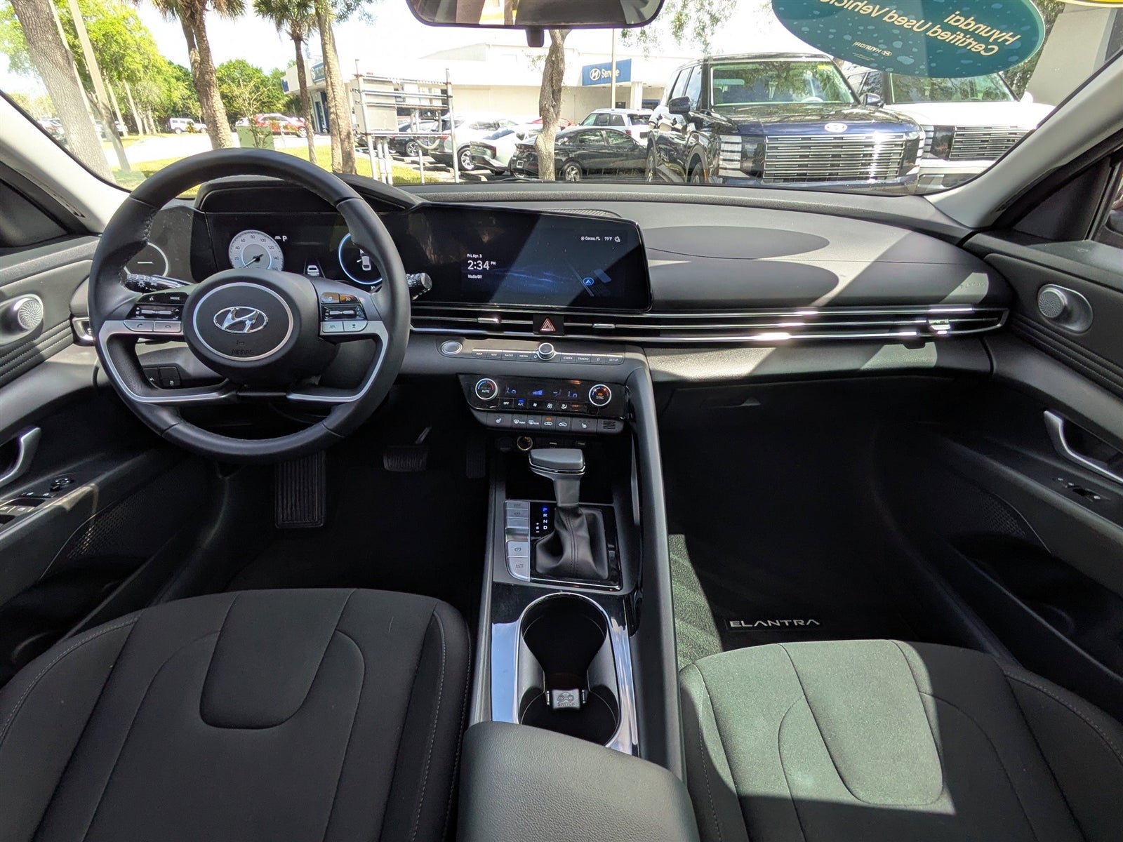 2023 Hyundai ELANTRA SEL