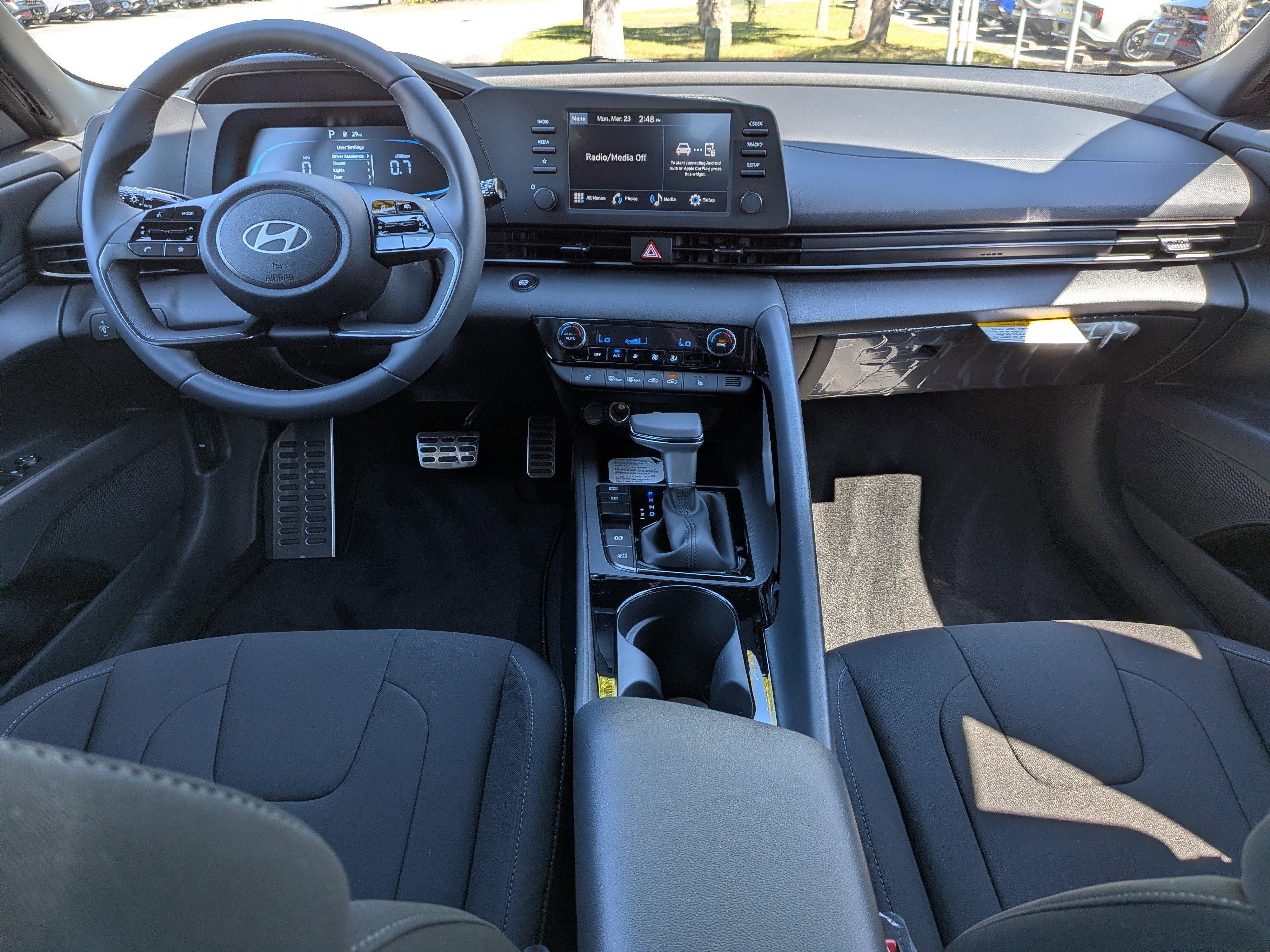 2026 Hyundai ELANTRA SEL Sport Premium