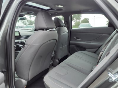 2025 Hyundai ELANTRA SEL Convenience