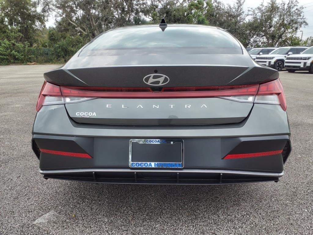 2025 Hyundai ELANTRA SEL Convenience