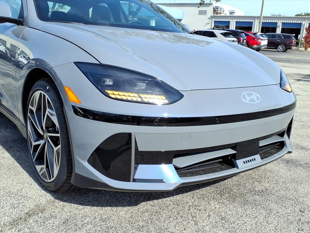 2025 Hyundai IONIQ 6 SEL