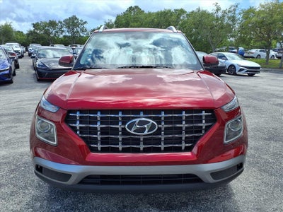 2025 Hyundai VENUE SEL