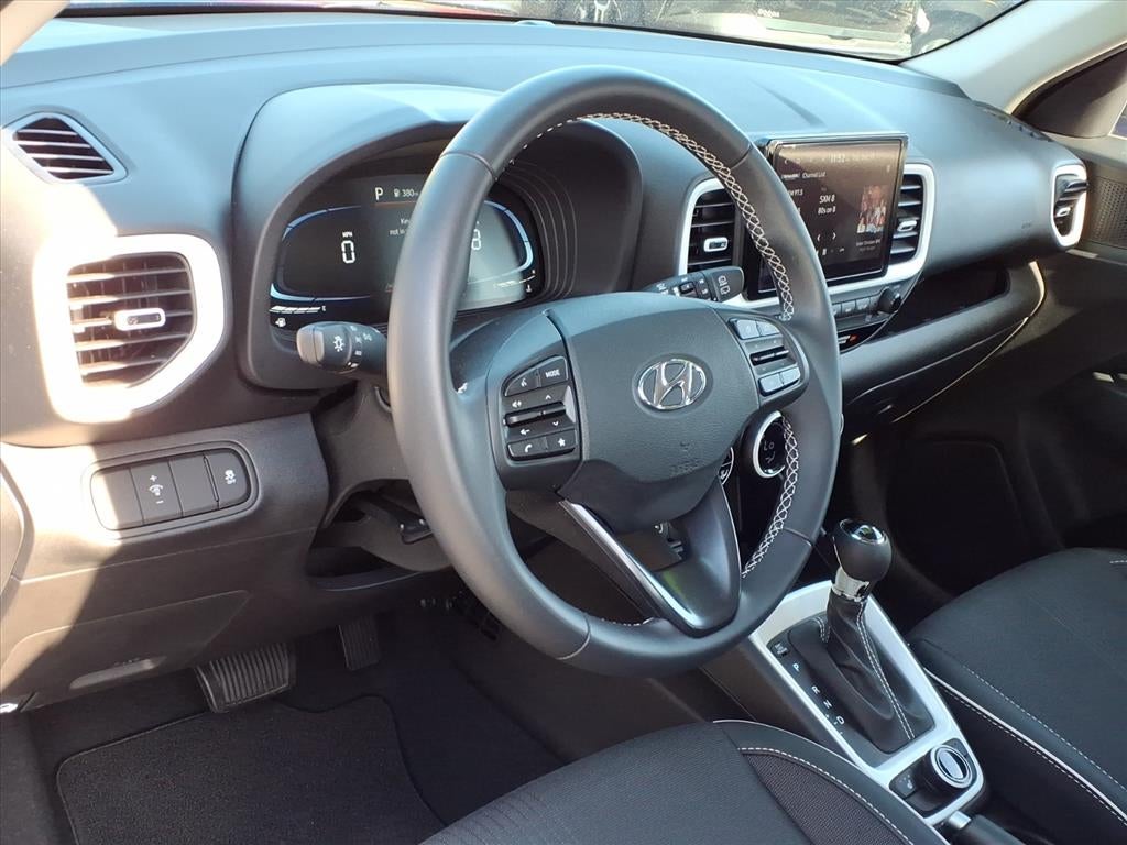 2024 Hyundai VENUE Limited