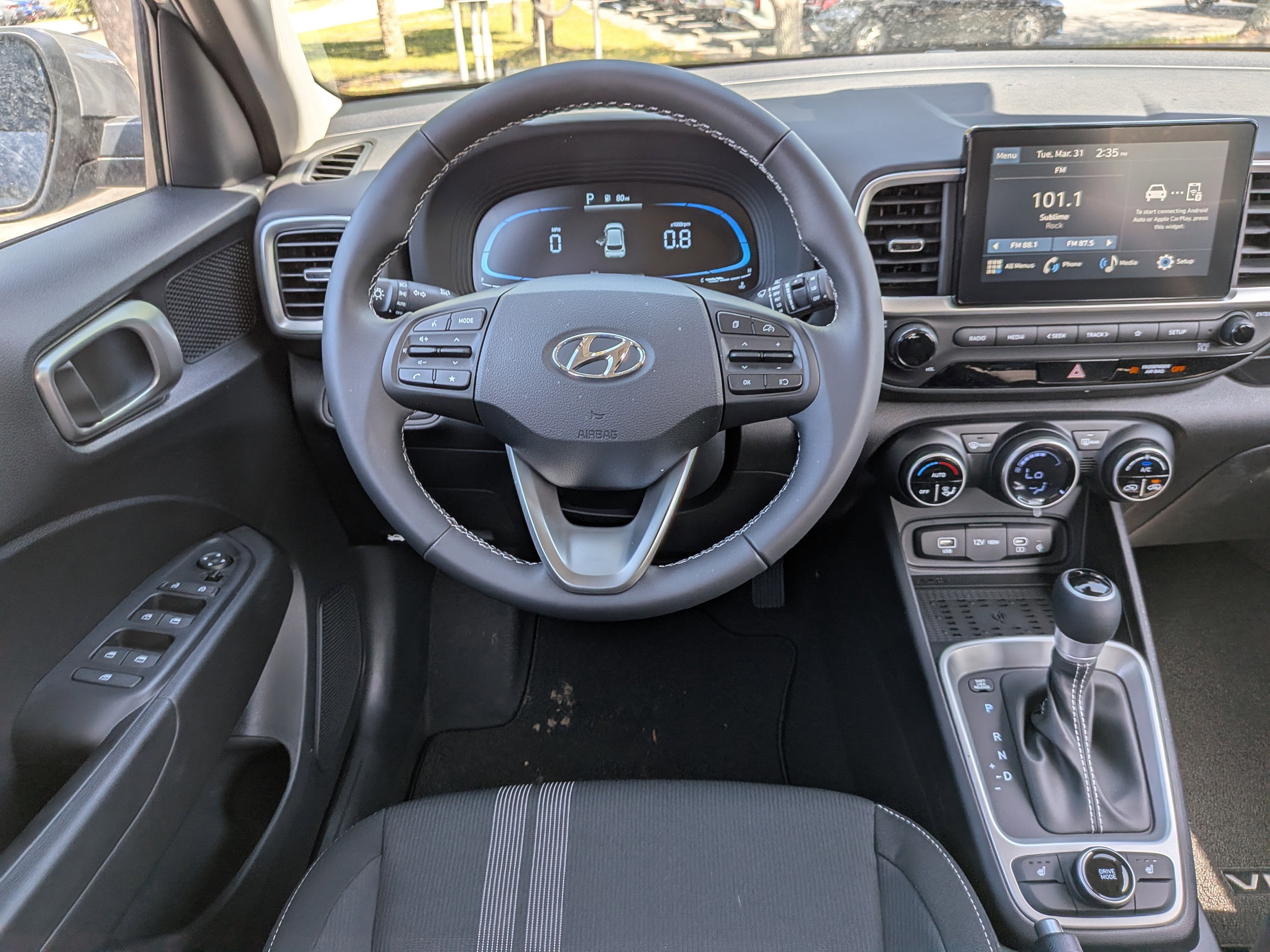 2026 Hyundai VENUE SEL