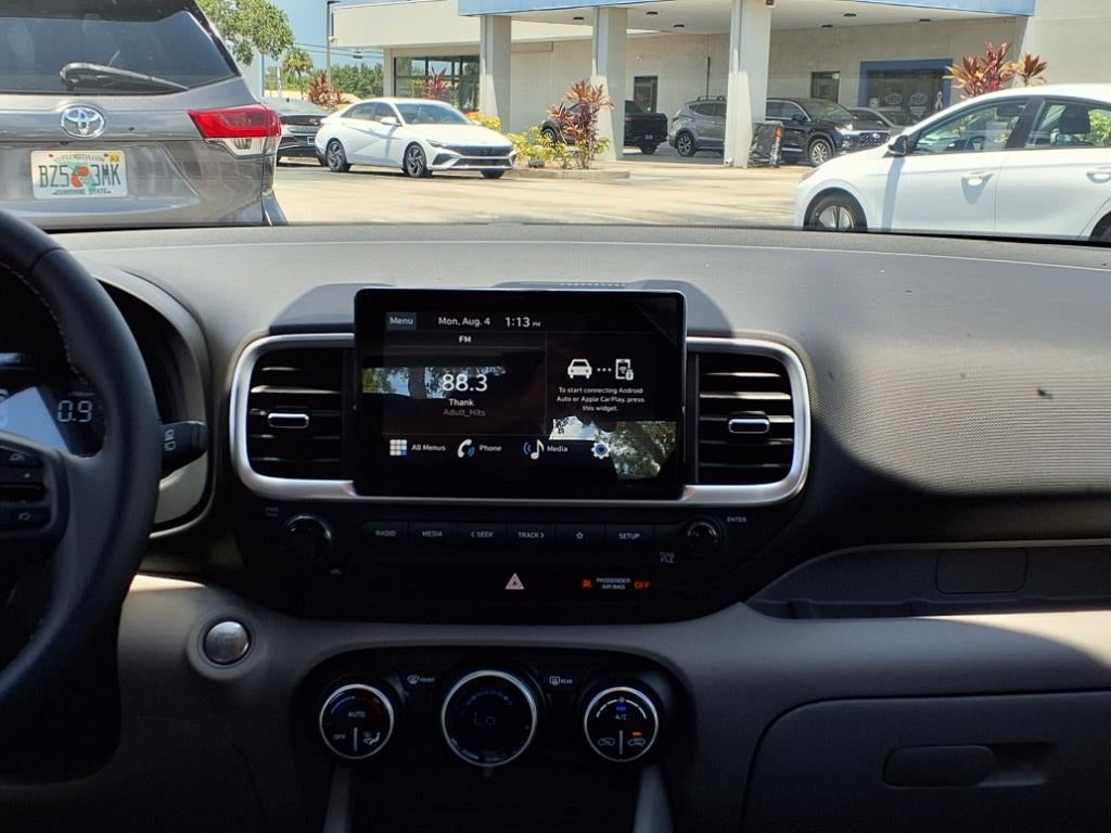 2025 Hyundai VENUE SEL