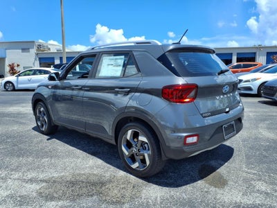 2025 Hyundai VENUE SEL