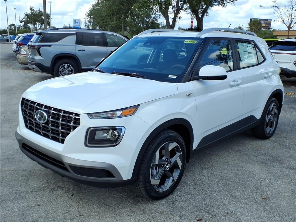 2026 Hyundai VENUE SEL