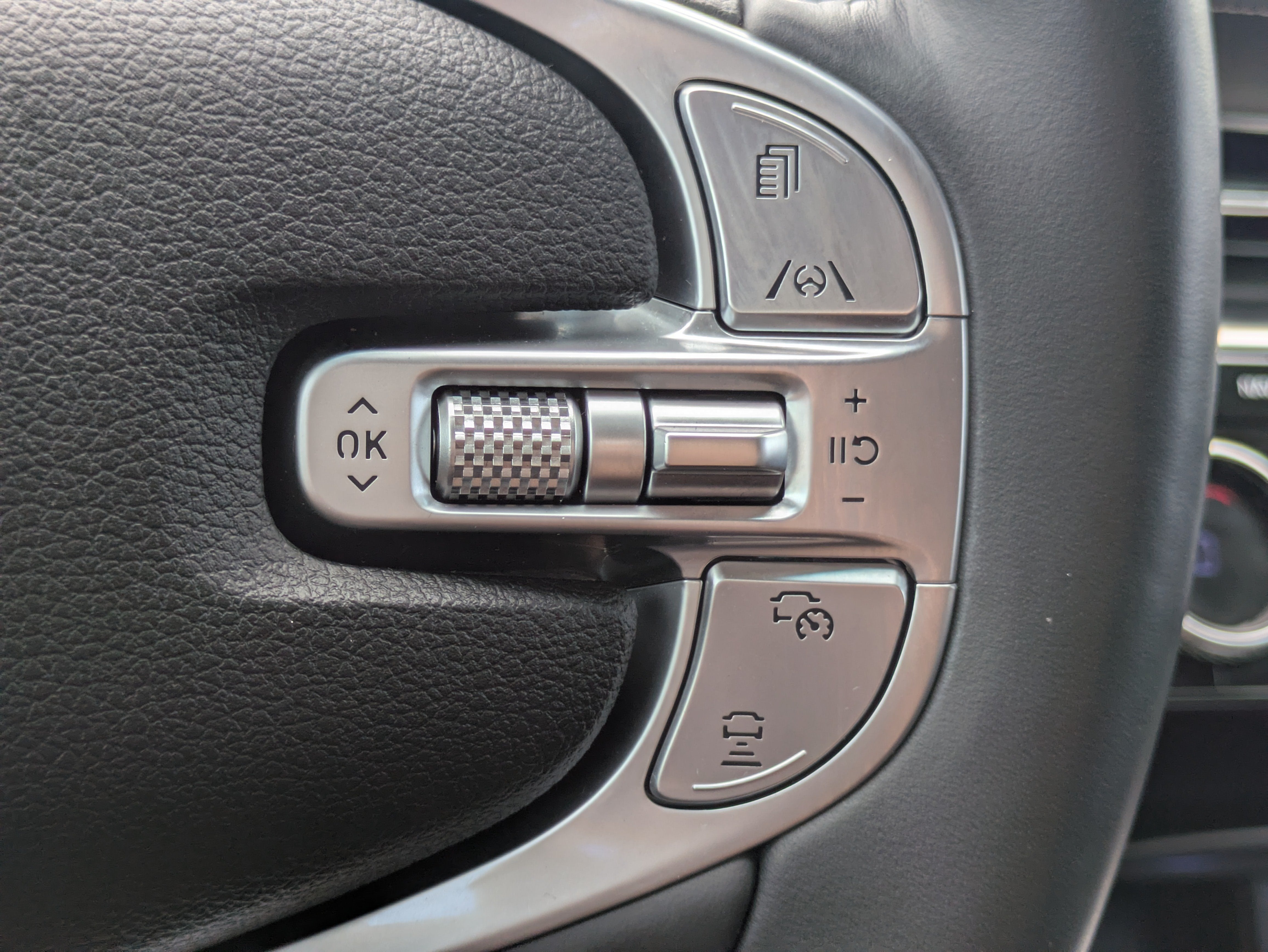 2022 GENESIS GV80 Standard - Photo 28