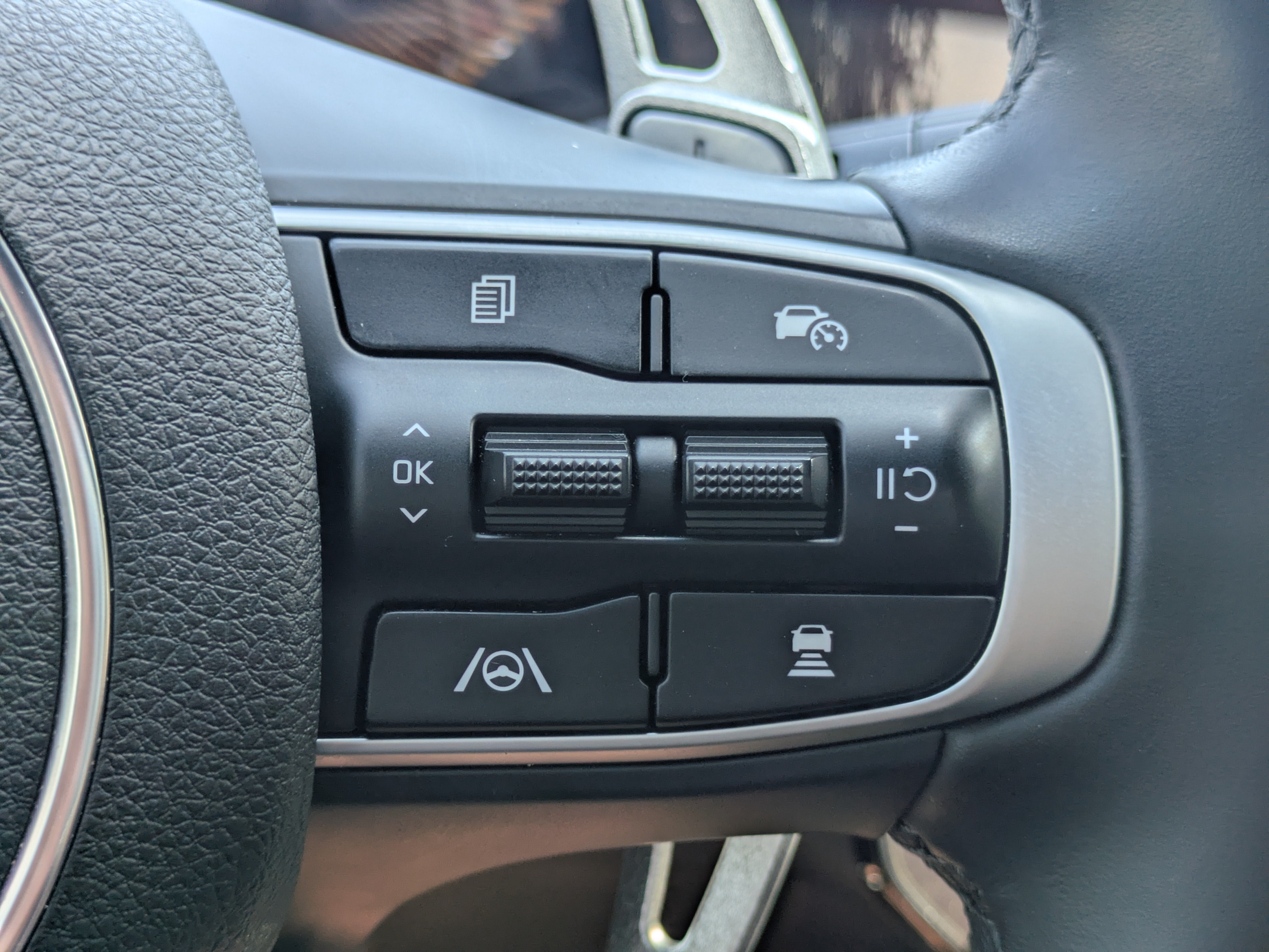 2025 Kia K5 GT