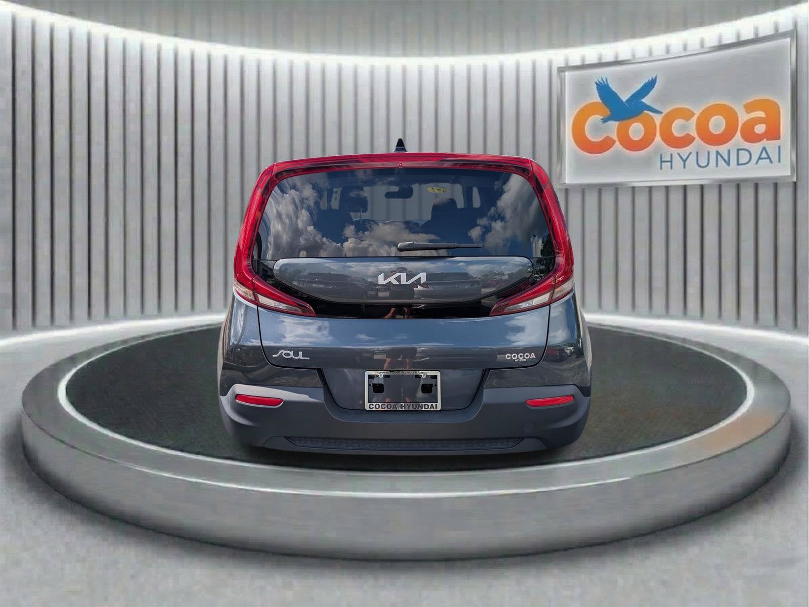 2022 Kia Soul LX - Photo 6