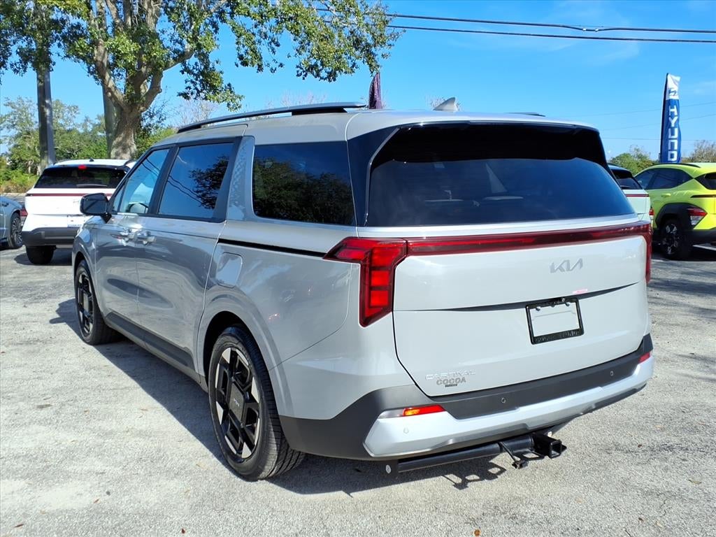 2025 Kia Carnival EX