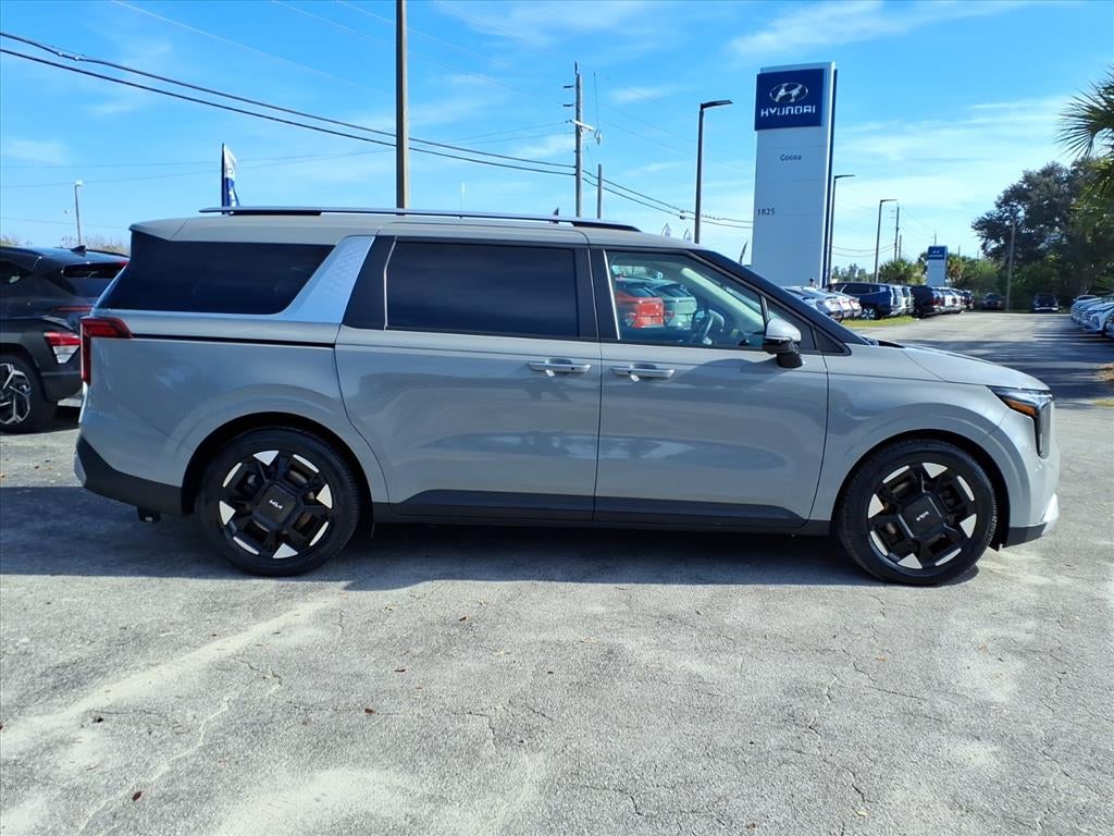 2025 Kia Carnival EX
