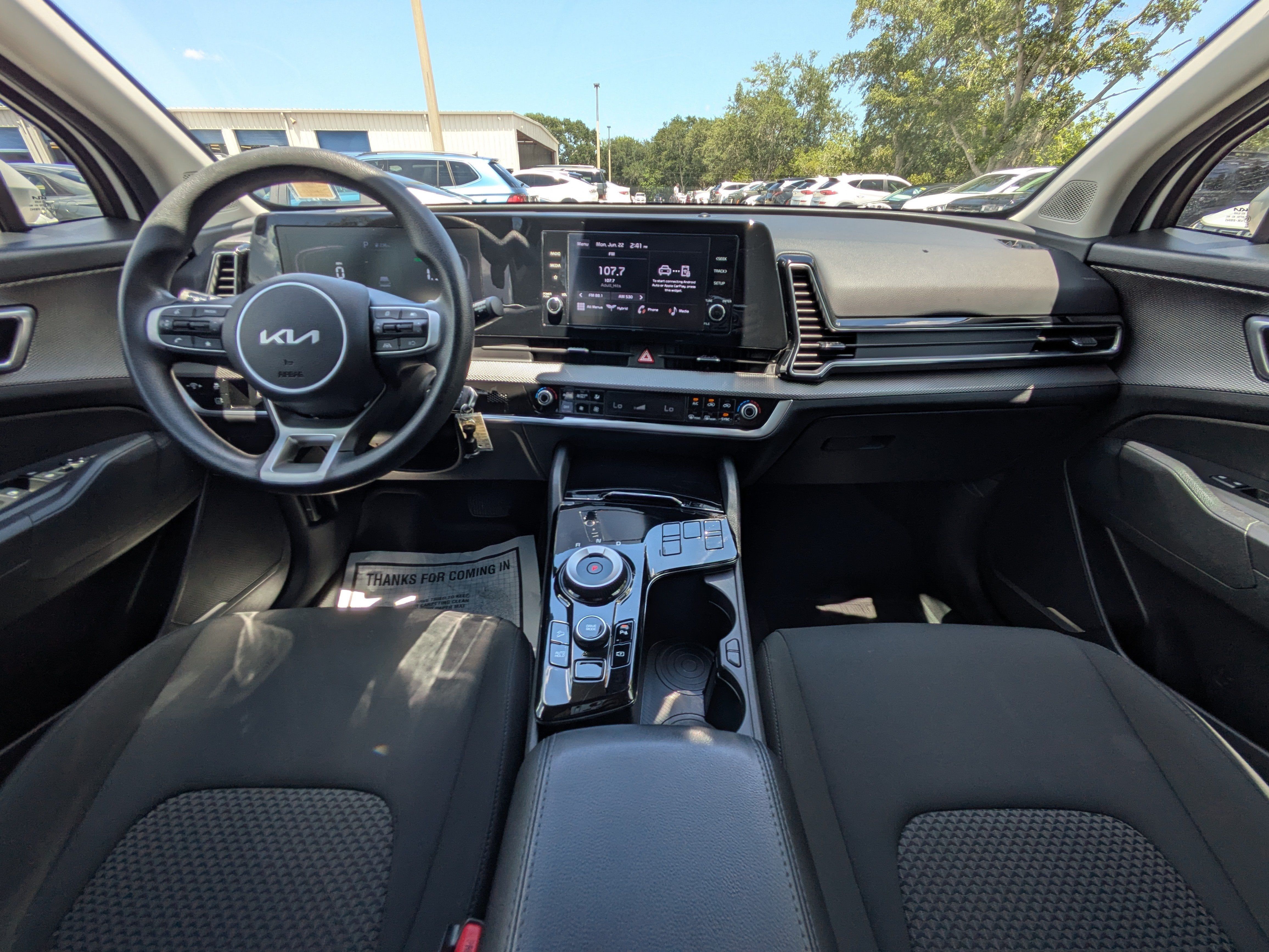 2023 Kia Sportage Hybrid LX