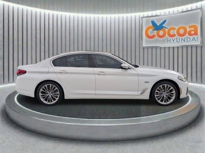2022 BMW 5 Series 530e